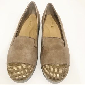 Vaneli Women’s Ballet Flats Suede Size 6.5